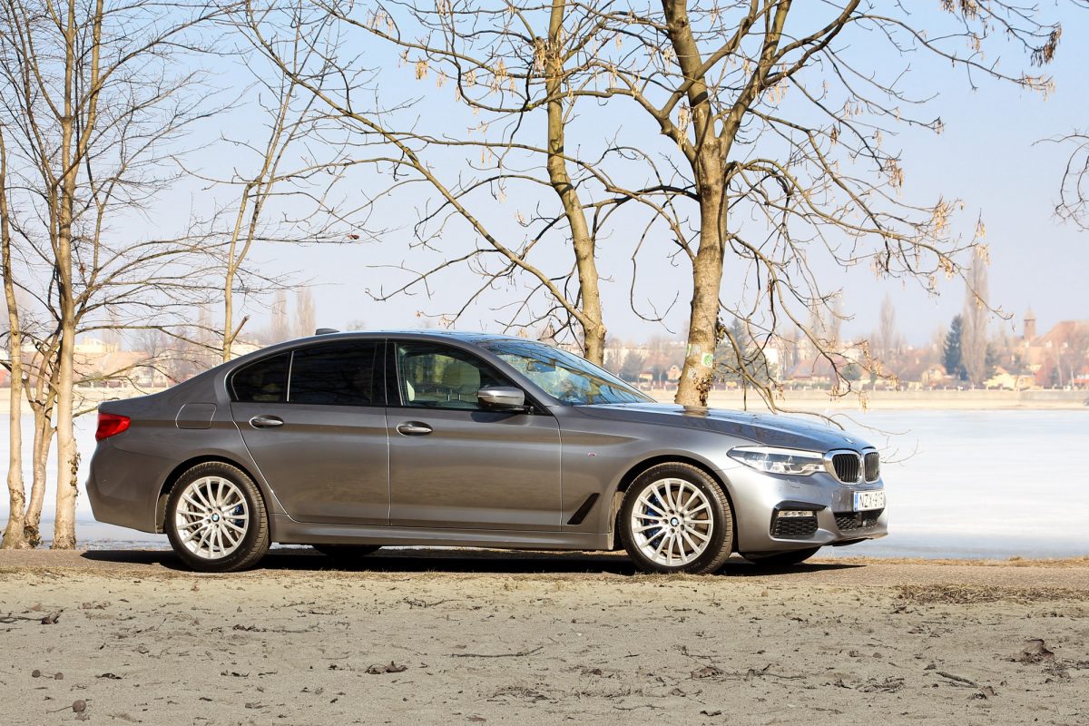 BMW 5-ÖS SOROZAT