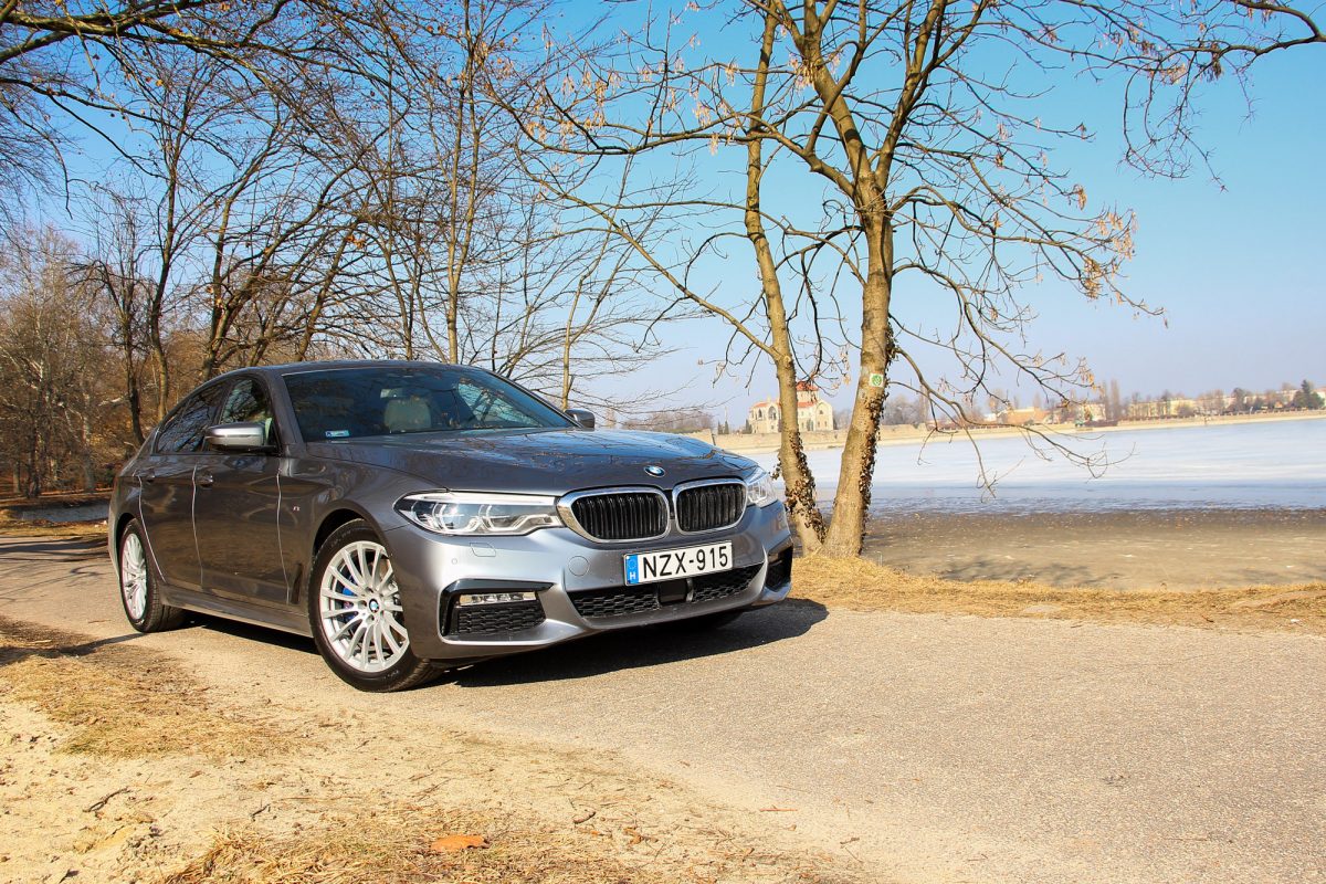 BMW 5-ÖS SOROZAT