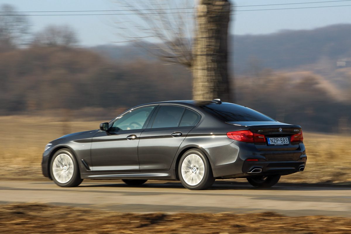 BMW 5-ÖS SOROZAT