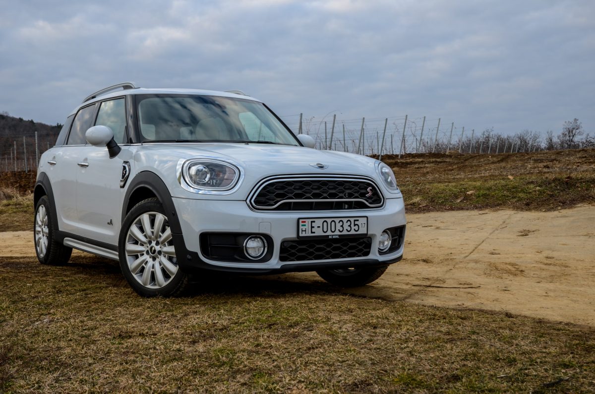 MINI COUNTRYMAN