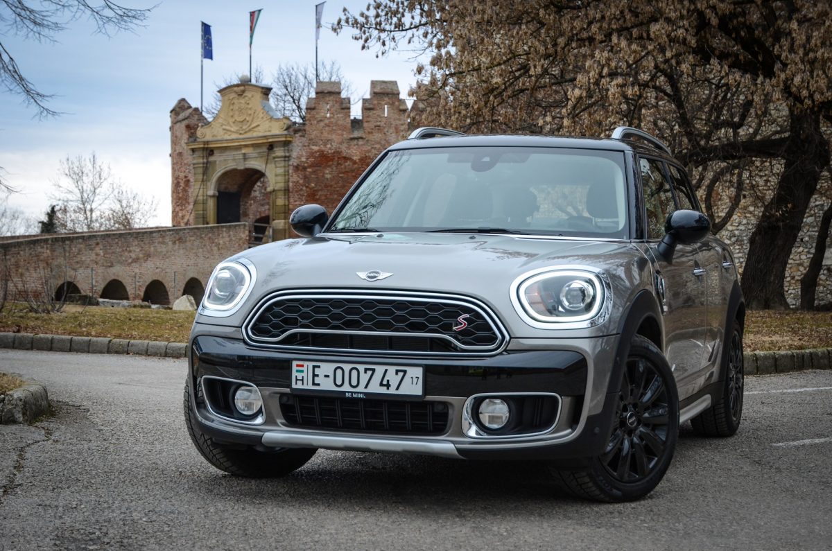 MINI COUNTRYMAN