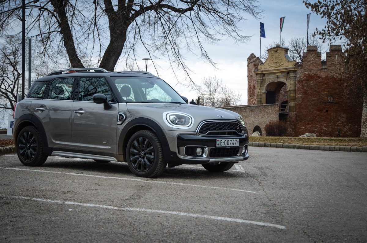 MINI COUNTRYMAN
