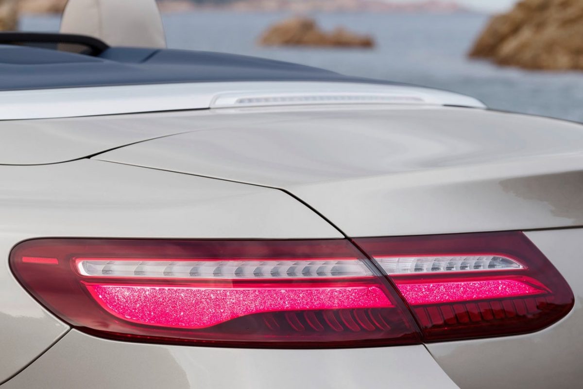 MERCEDES-BENZ E-OSZTÁLY