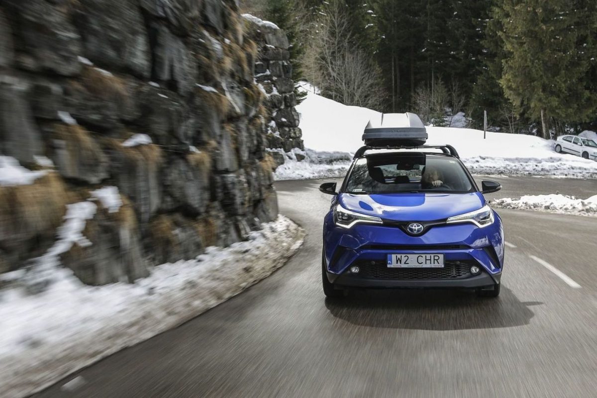 TOYOTA C-HR