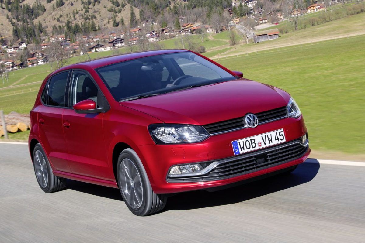 VOLKSWAGEN POLO