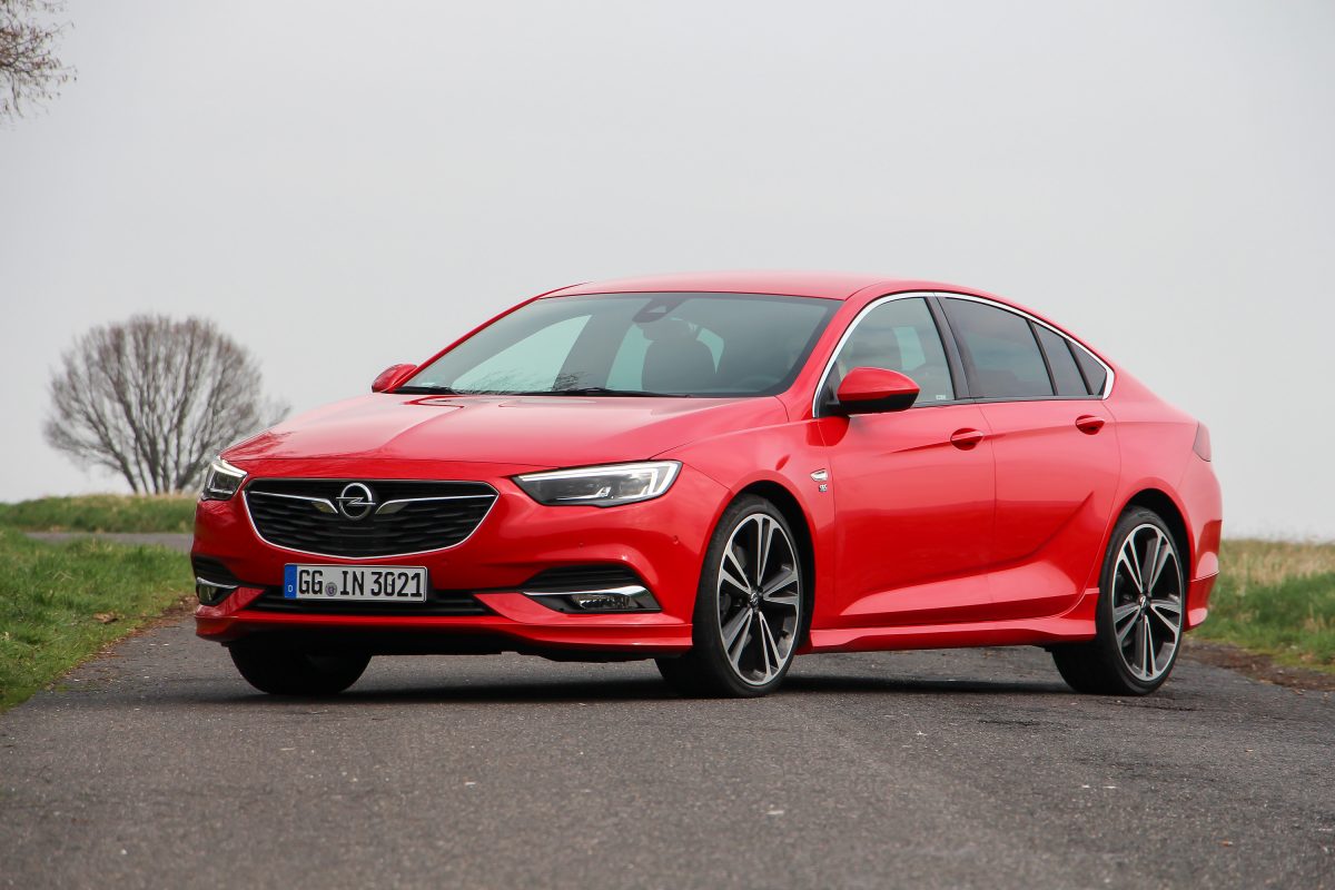 OPEL INSIGNIA