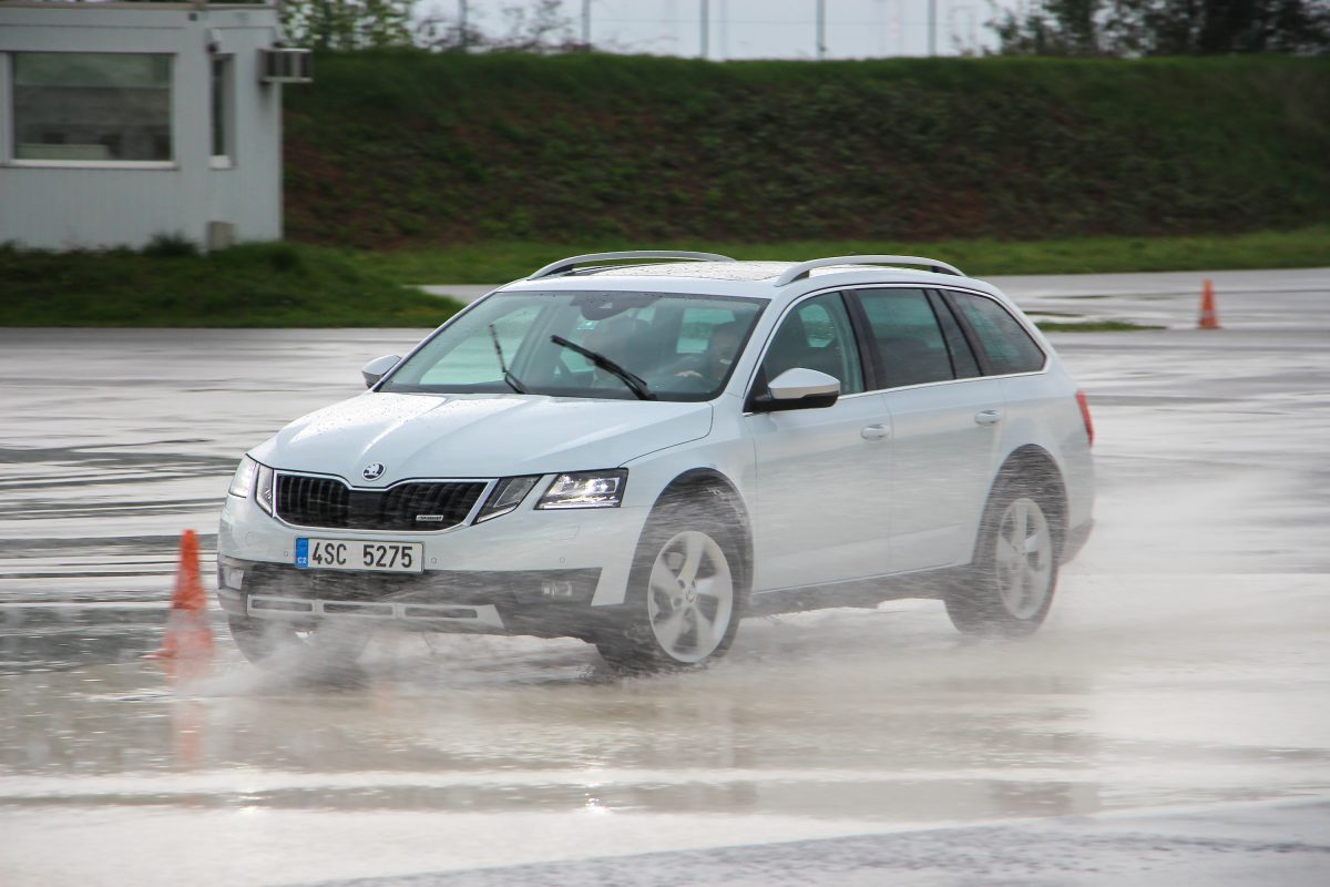 SKODA OCTAVIA