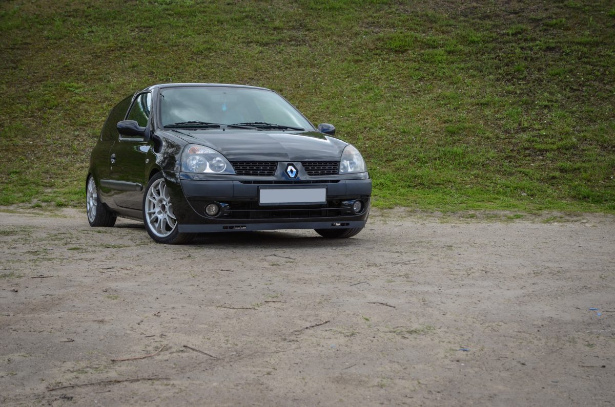 RENAULT CLIO
