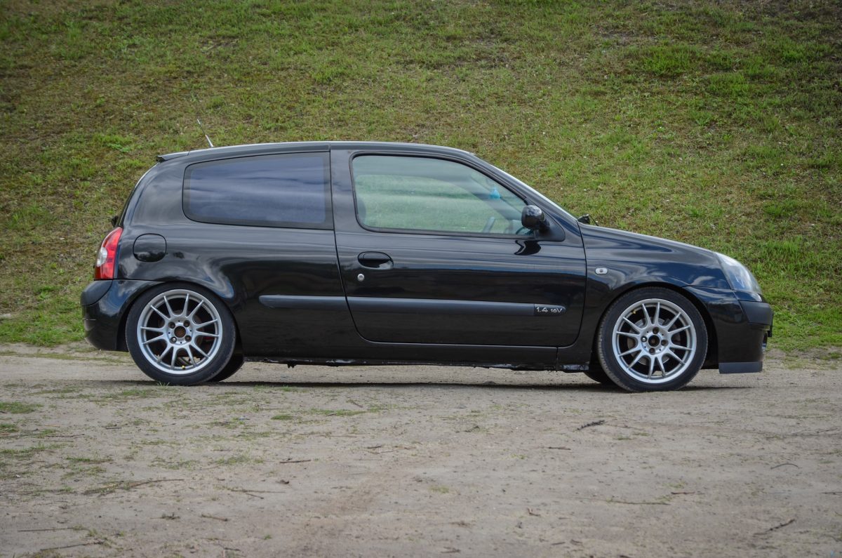RENAULT CLIO