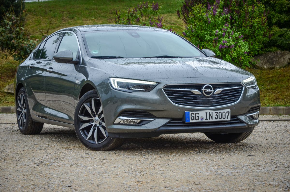 OPEL INSIGNIA