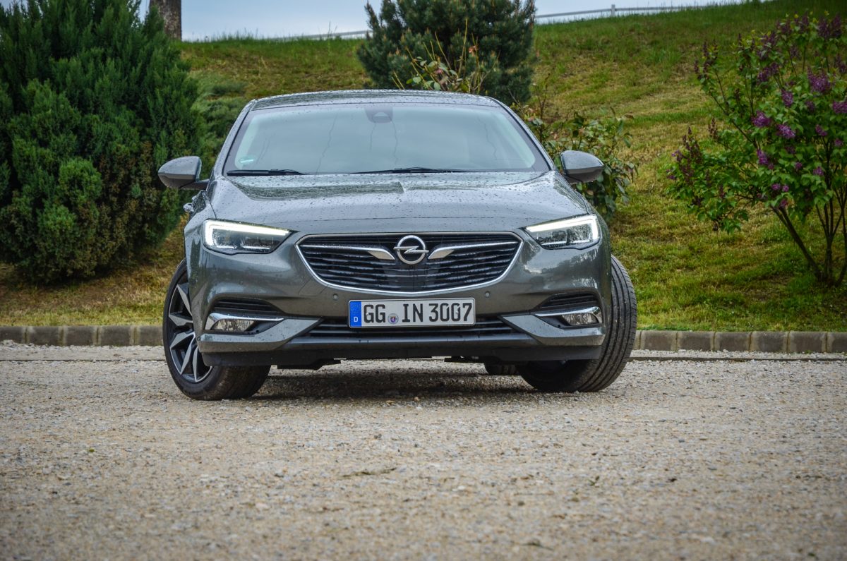 OPEL INSIGNIA
