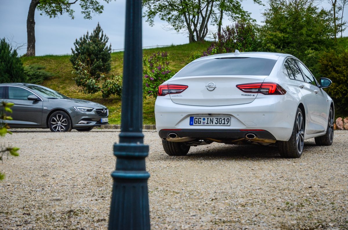 OPEL INSIGNIA