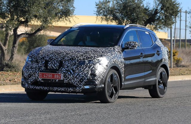 Önvezető móddal jön a friss Qashqai