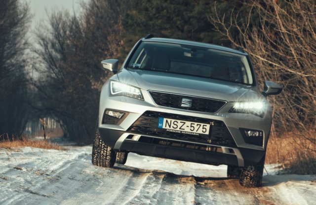 Új konfekció a kompakt SUV-k közt – SEAT Ateca teszt