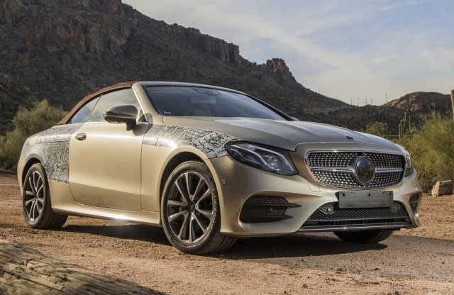 Álcázva mutatkozik az E-osztály kabrió