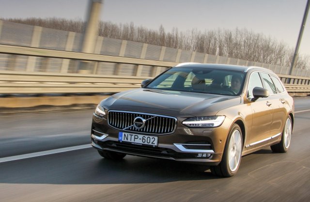 Csillagromboló – Volvo V90 teszt