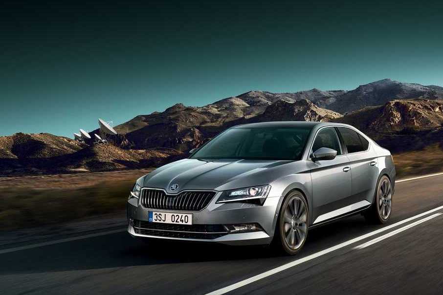 SKODA SUPERB