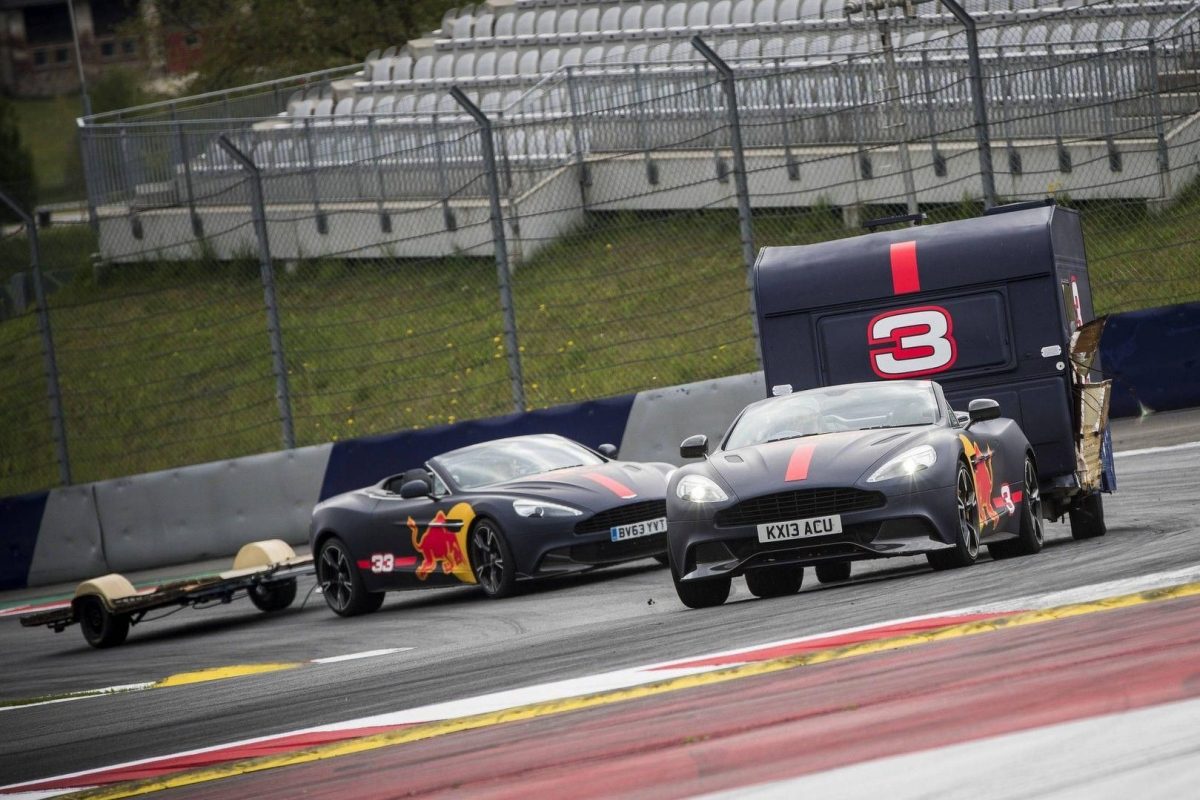 ASTON MARTIN VANQUISH