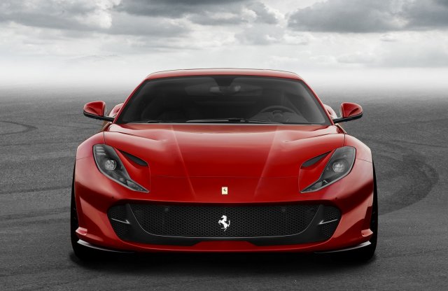 Superfast, az eddigi leggyorsabb Ferrari