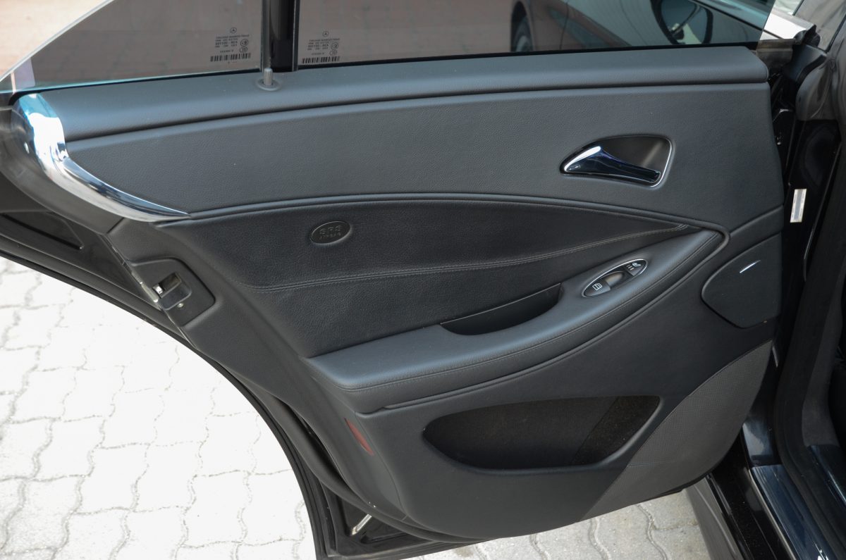 MERCEDES-BENZ CLS 500