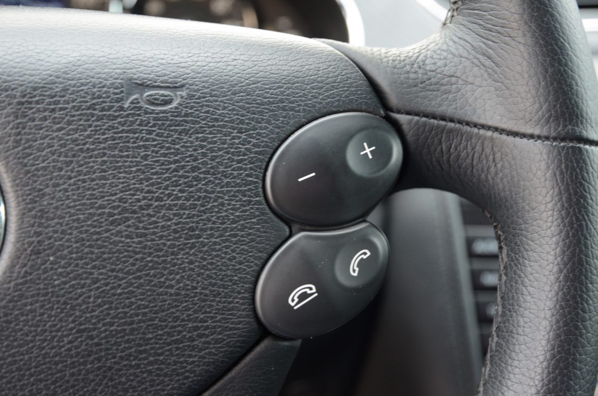 MERCEDES-BENZ CLS 500