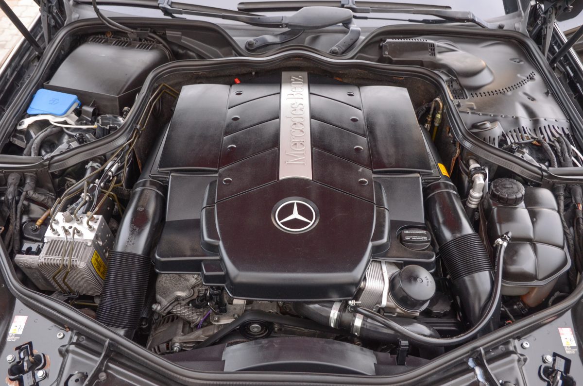 MERCEDES-BENZ CLS 500