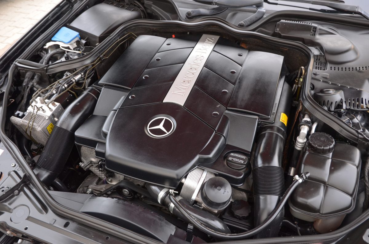 MERCEDES-BENZ CLS 500