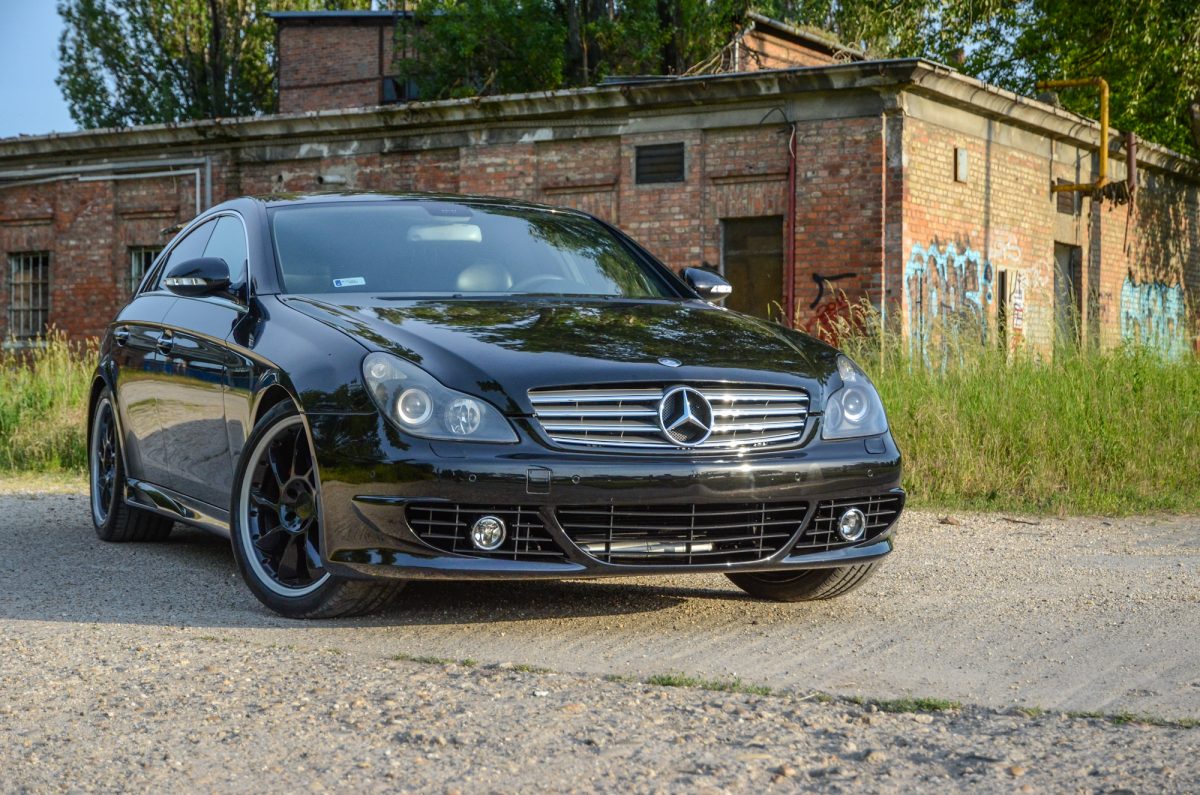 MERCEDES-BENZ CLS 500