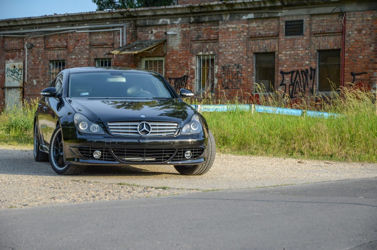 MERCEDES-BENZ CLS 500