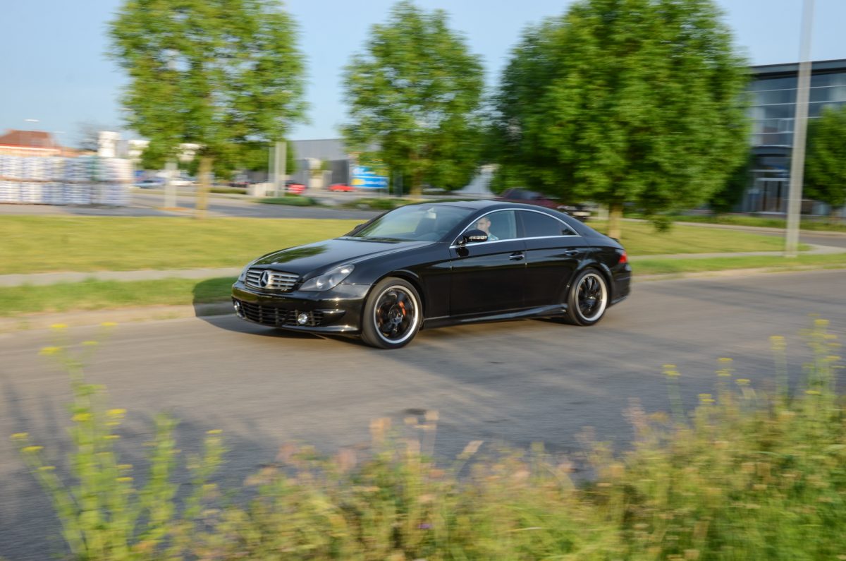 MERCEDES-BENZ CLS 500