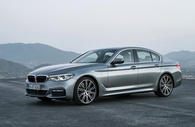 Idén érkezik a négyturbós 5-ös BMW
