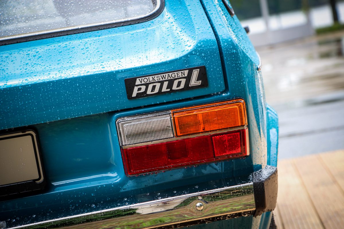 VOLKSWAGEN POLO