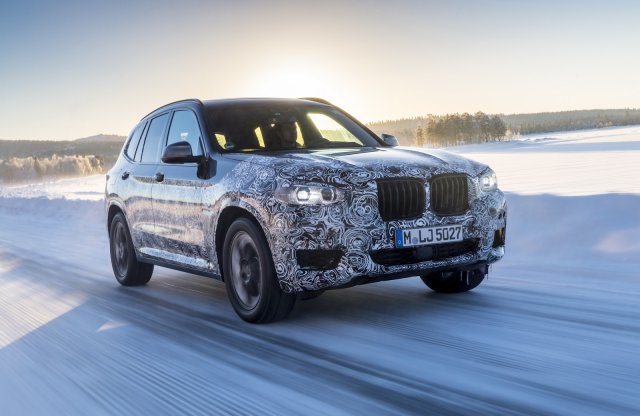 A sarkkörön tesztelik az új BMW X3-at