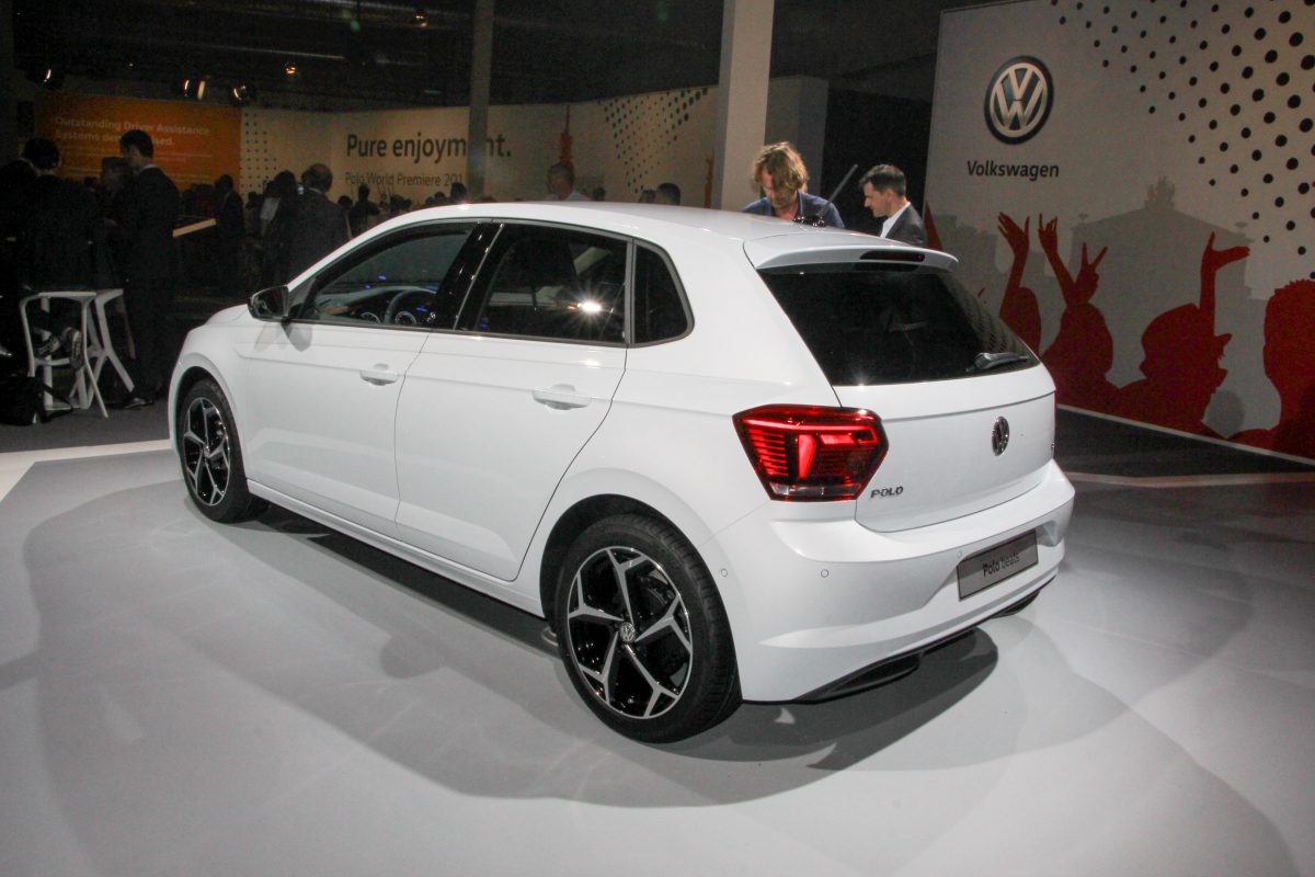 VOLKSWAGEN POLO