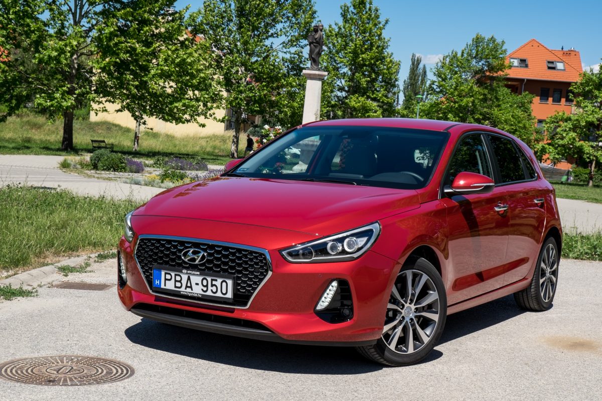 HYUNDAI I30