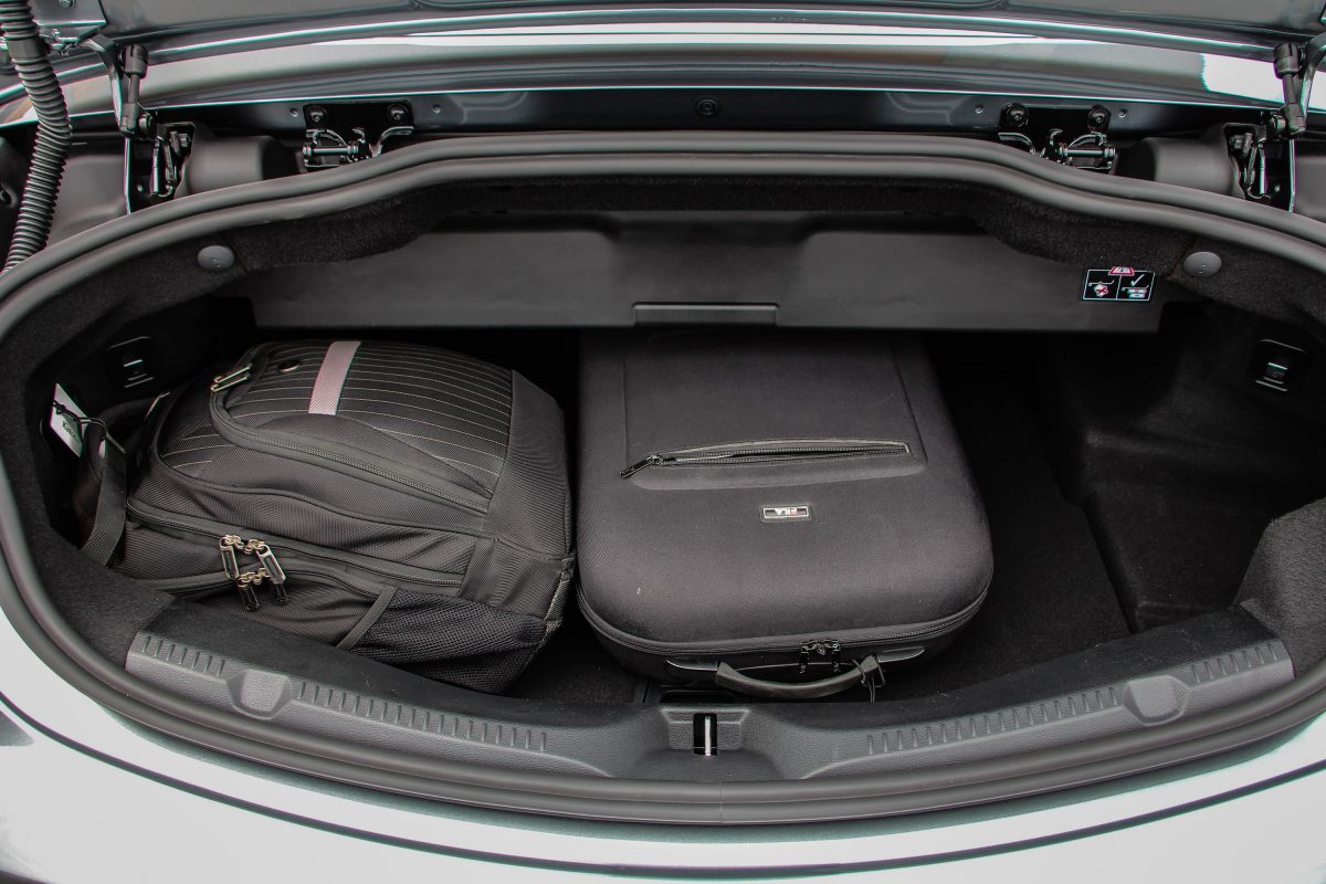 MERCEDES-BENZ E-OSZTÁLY