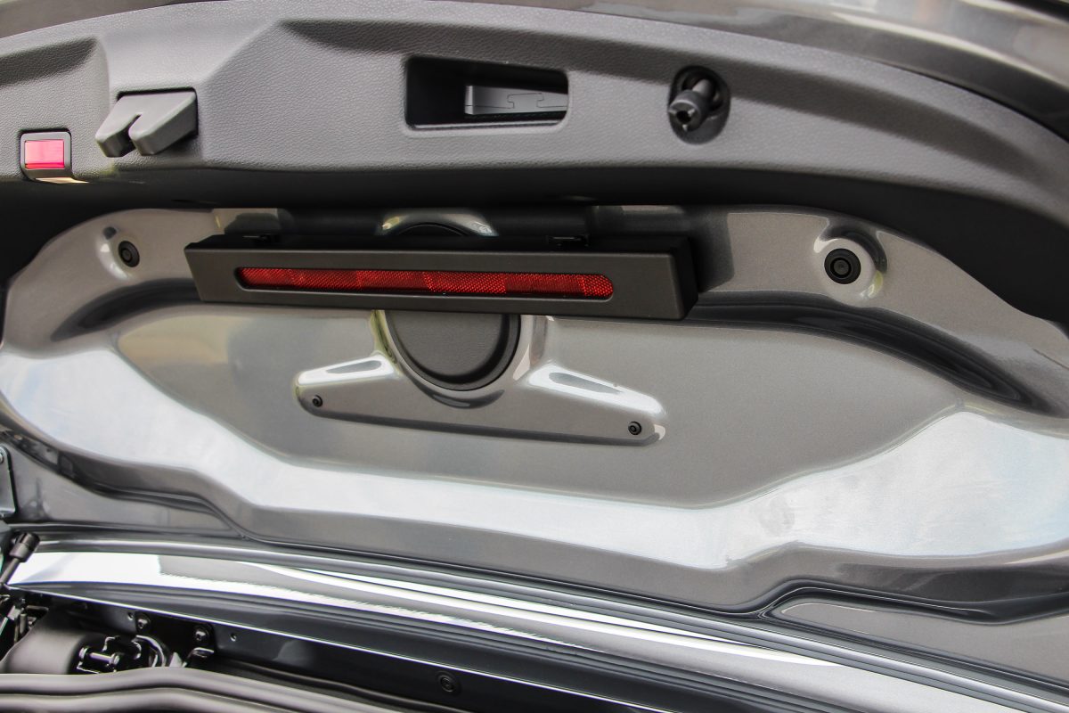 MERCEDES-BENZ E-OSZTÁLY