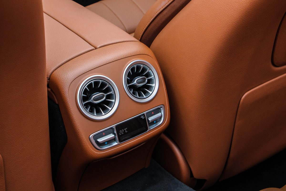 MERCEDES-BENZ E-OSZTÁLY