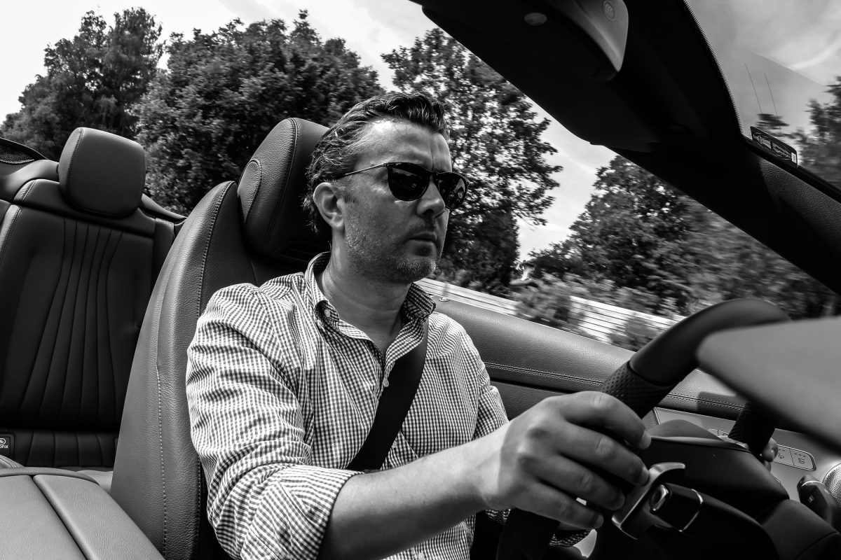 MERCEDES-BENZ E-OSZTÁLY