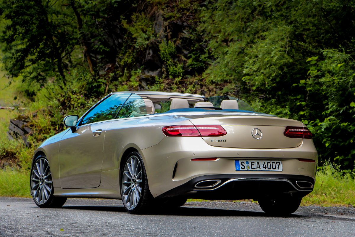 MERCEDES-BENZ E-OSZTÁLY