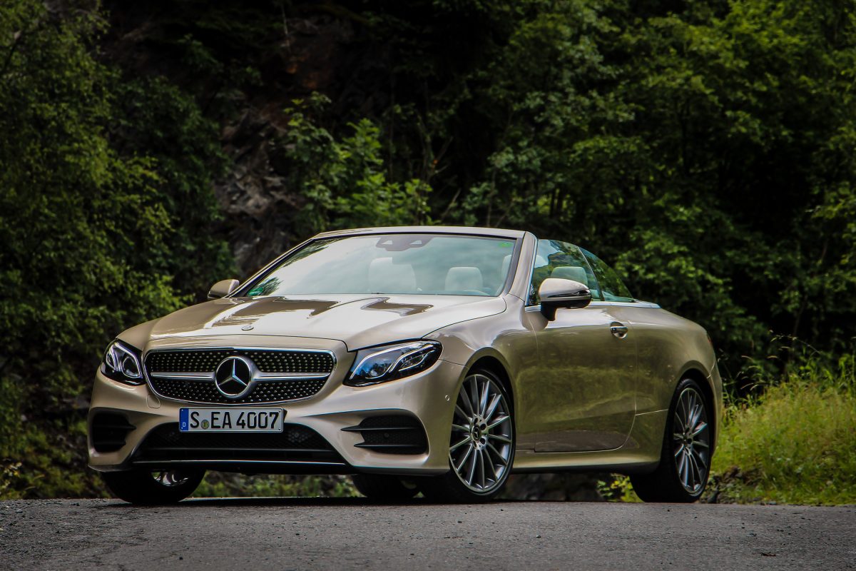 MERCEDES-BENZ E-OSZTÁLY