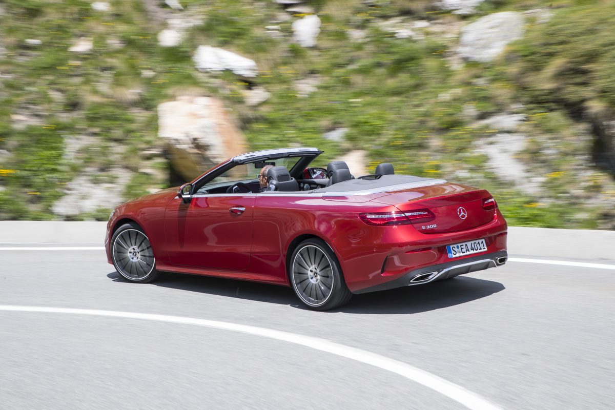 MERCEDES-BENZ E-OSZTÁLY