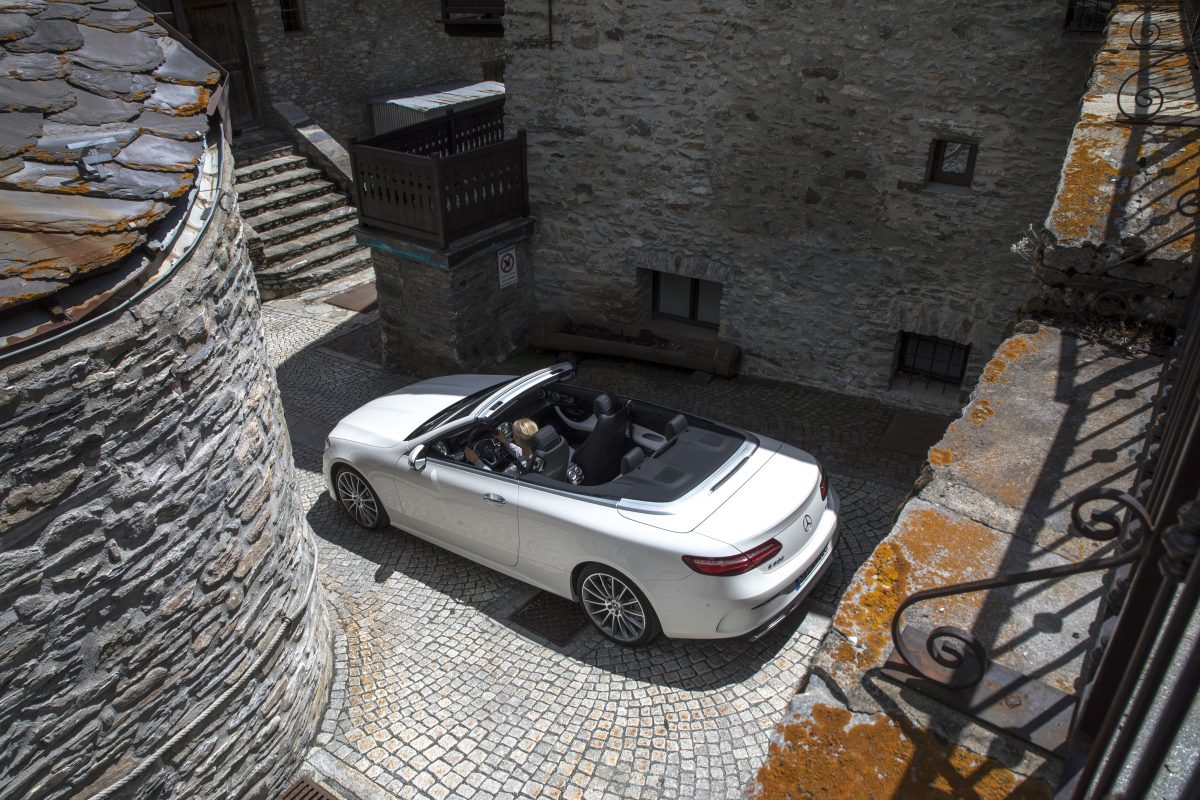 MERCEDES-BENZ E-OSZTÁLY