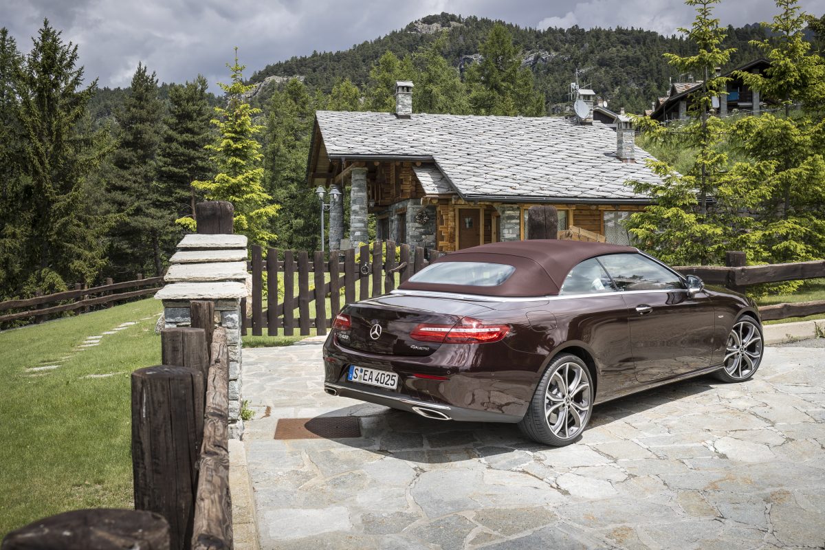 MERCEDES-BENZ E-OSZTÁLY