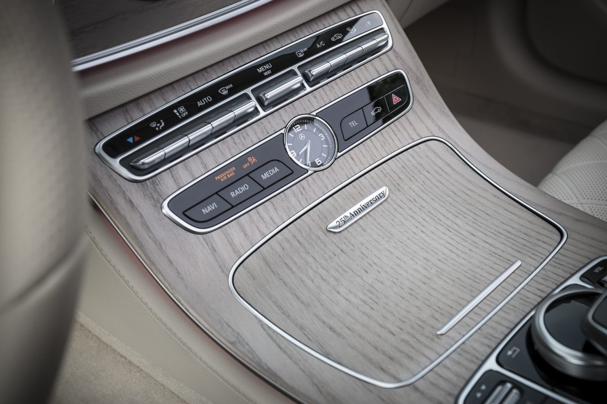 MERCEDES-BENZ E-OSZTÁLY