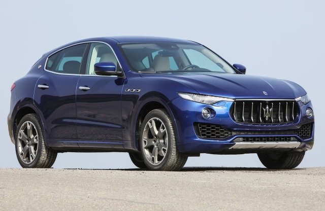 Váratlanul üresbe dobja magát a Maserati Levante