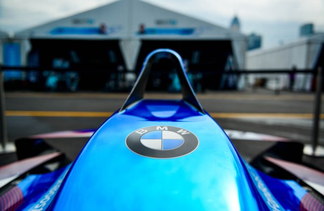 Tényleg beszáll a Formula-E-be a BMW