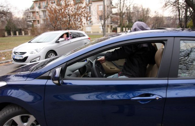 Tudja mi az a követési távolság?