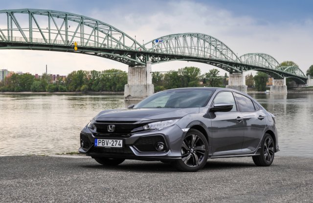 Rizsfelfújt – Honda Civic 1.5 teszt