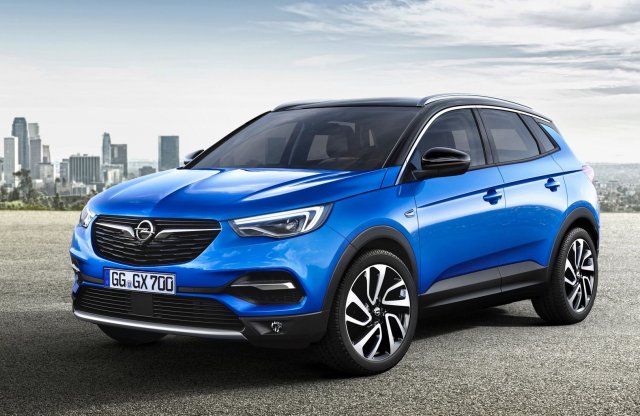 Íme az Év Autója Opel emblémával